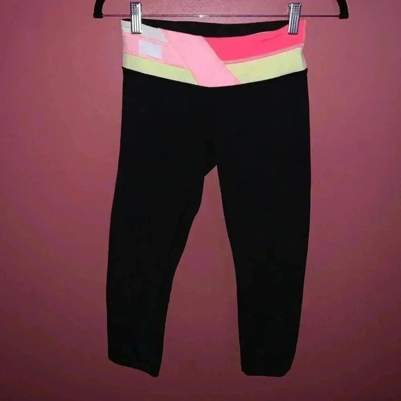 Lululemon Black Capris - Picture 1 of 6